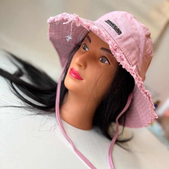 JACQUEMUS HAT - Picture 2 of 6